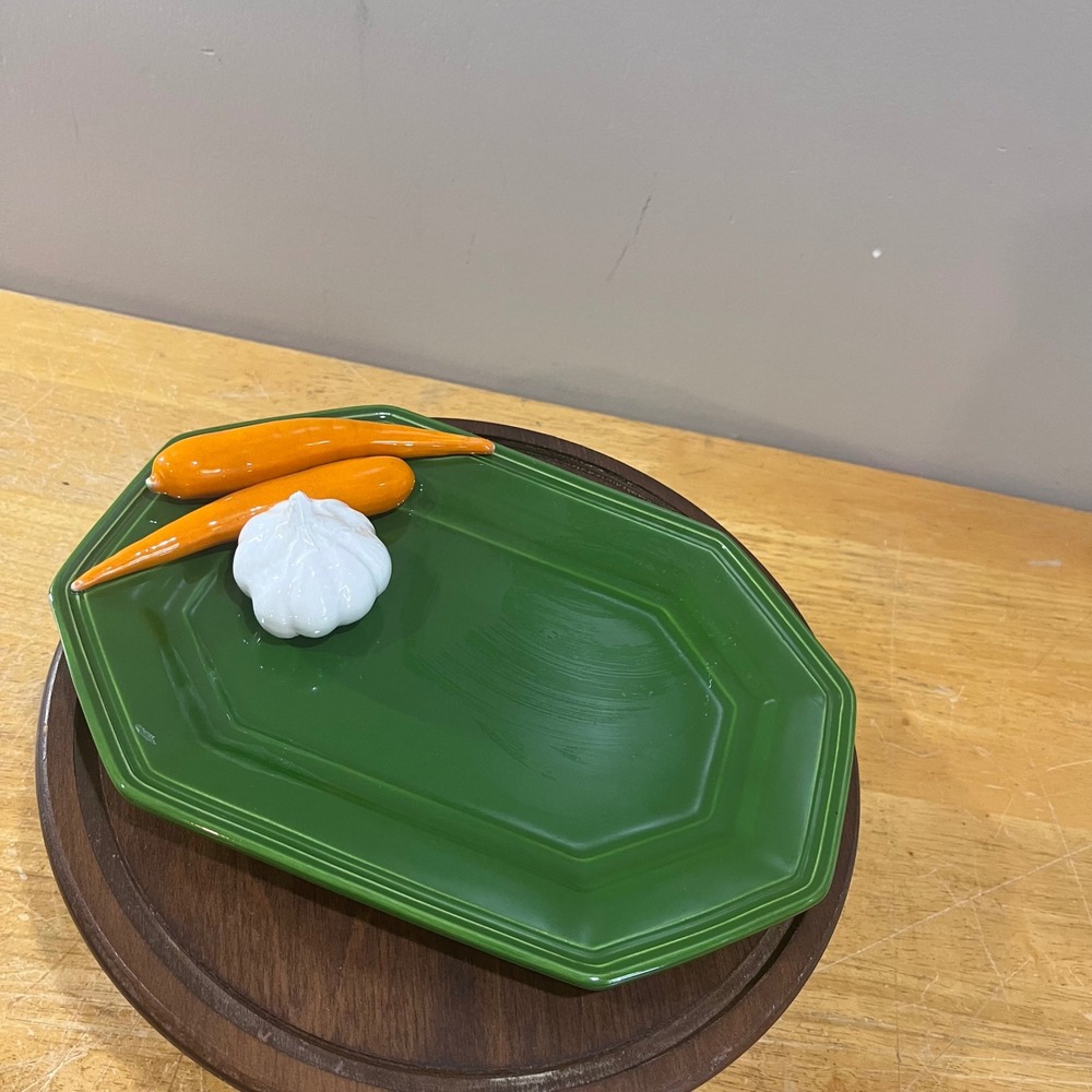 Vtg 1986 Ron Gordon Designs Italy Green Ceramic Vegetable Platter Garlic Carrots
